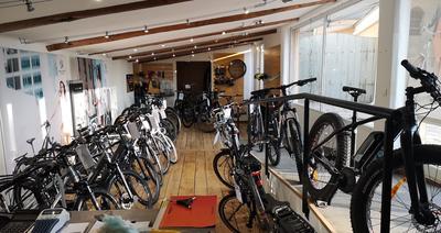 Velo &amp; Oxygen Sanary