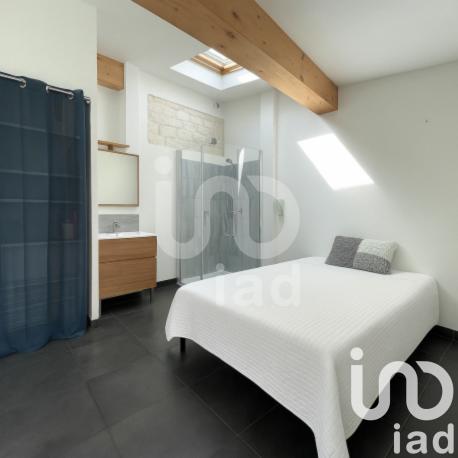 Maison - 270 m² - 10 pièces