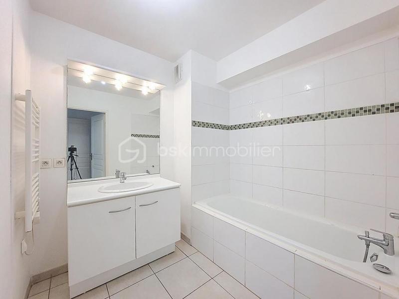 Appartement - 50 m² - 2 pièces