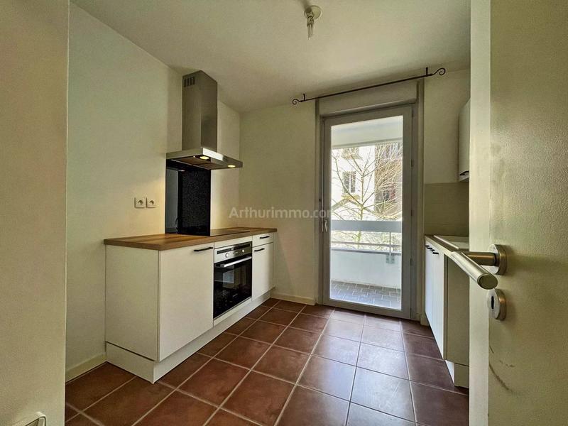 Appartement - 70 m² - 3 pièces