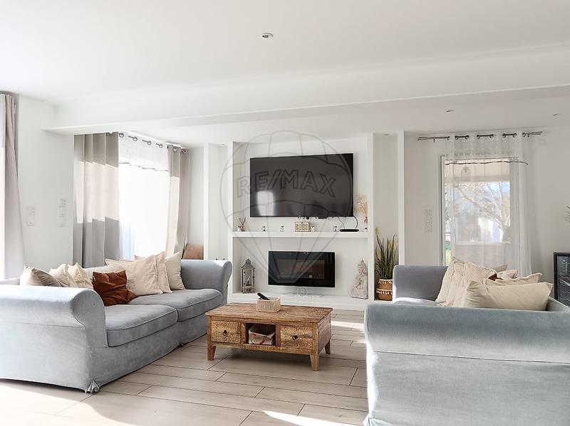 Maison - 175 m² - 6 pièces