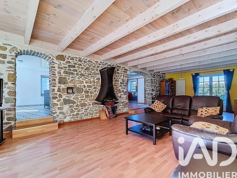 Maison - 174 m² - 5 pièces