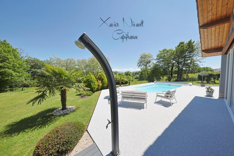 Maison - 185 m² - 6 pièces