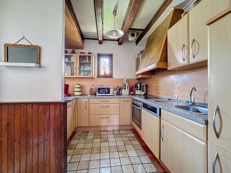 Maison - 181 m² - 9 pièces