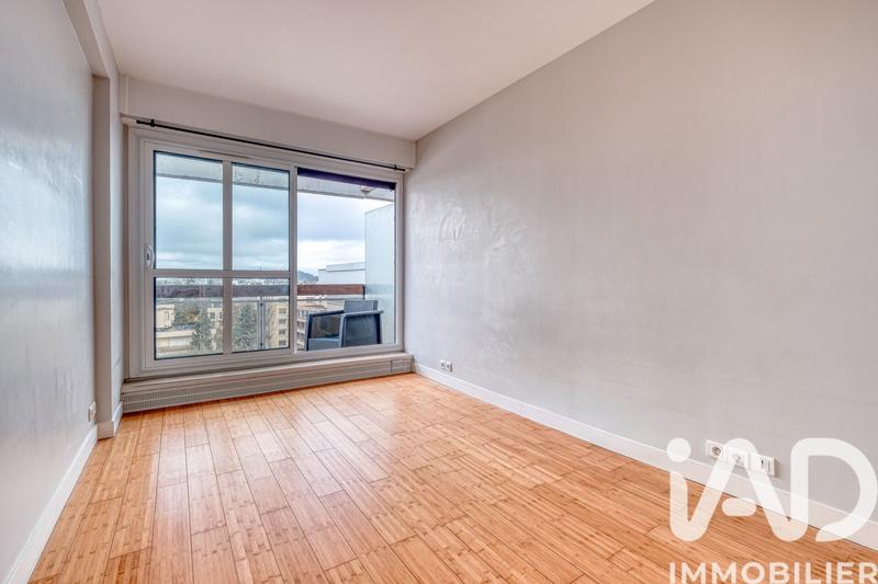 Appartement - 60 m² - 2 pièces