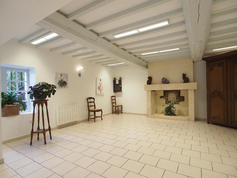 Local d'activités - 300 m² - 6 pièces