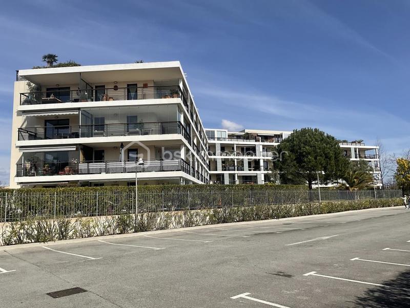 Appartement - 53 m² - 2 pièces