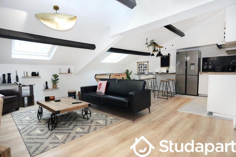 Chambre - 11 m² - 1 pièce