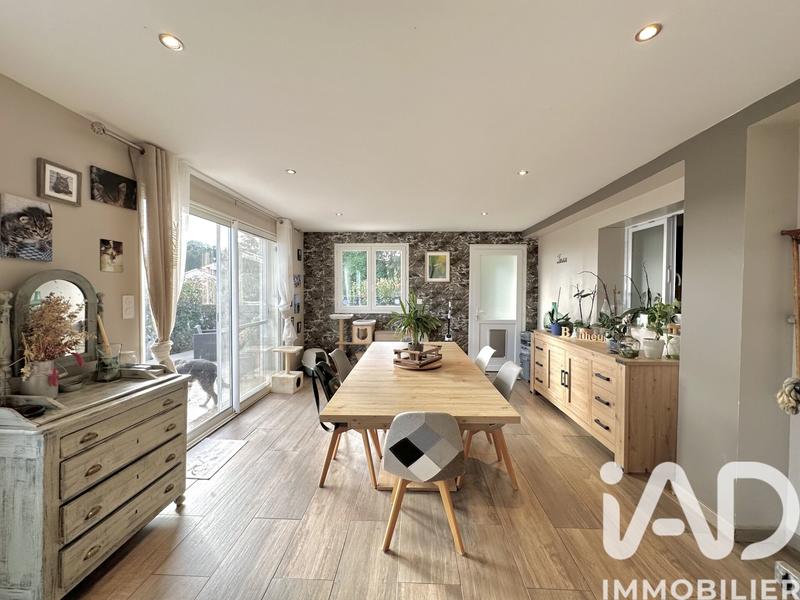 Maison - 115 m² - 4 pièces