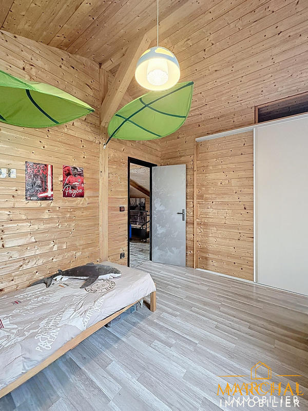 Maison - 130 m² - 5 pièces