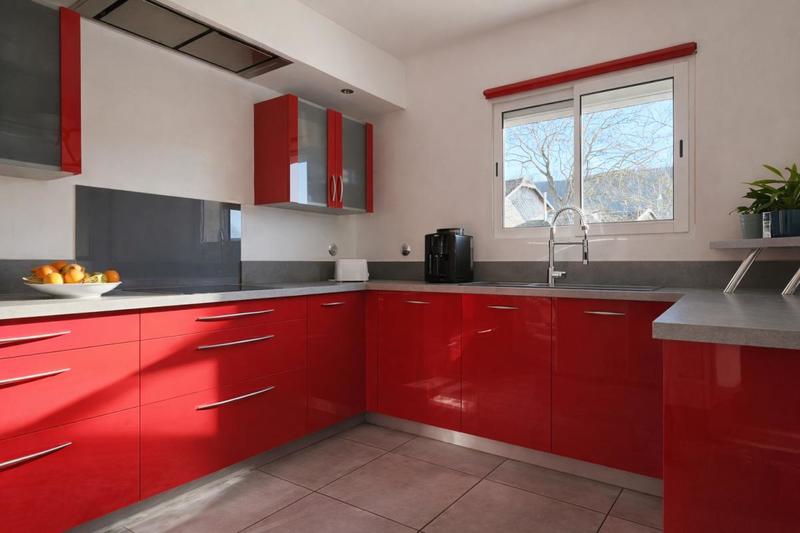 Maison - 87 m² - 5 pièces