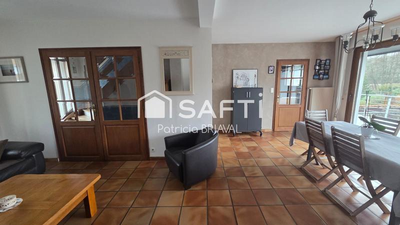 Maison - 120 m² - 6 pièces