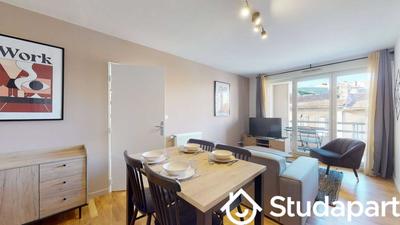 Chambre - 12 m² - 1 pièce