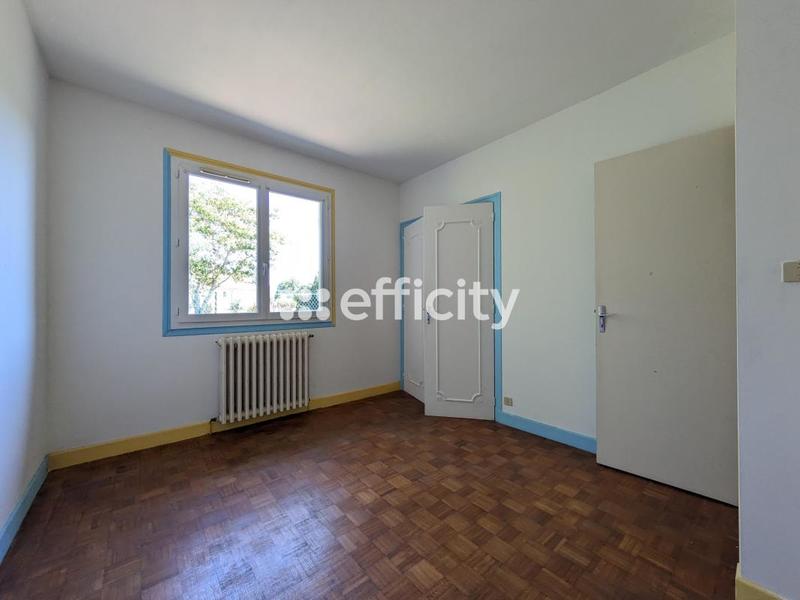 Maison - 102 m² - 4 pièces