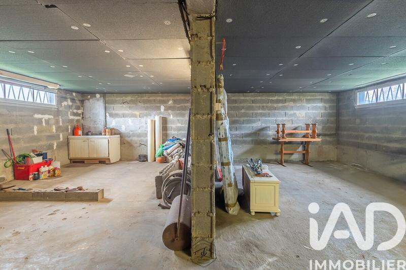 Maison - 97 m² - 5 pièces