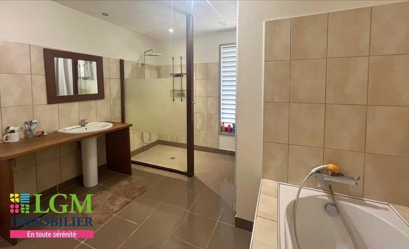 Villa - 120 m² - 5 pièces