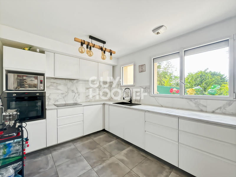 Maison - 85 m² - 4 pièces