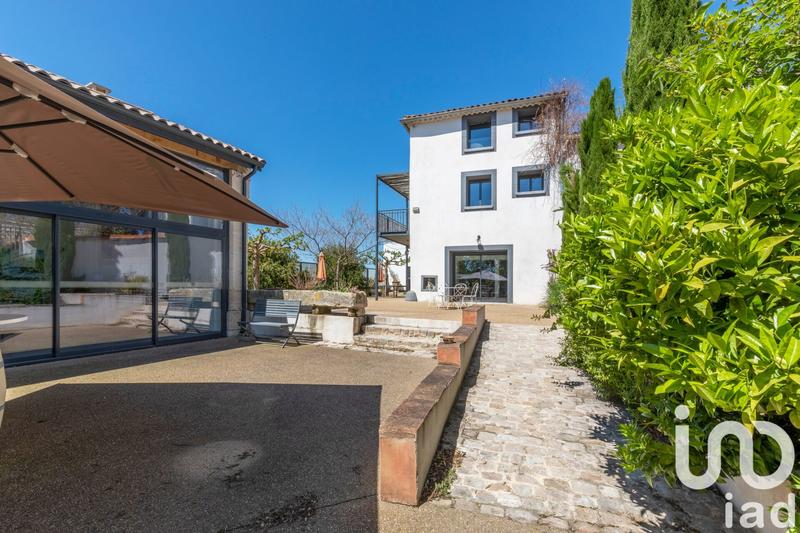 Maison - 288 m² - 7 pièces