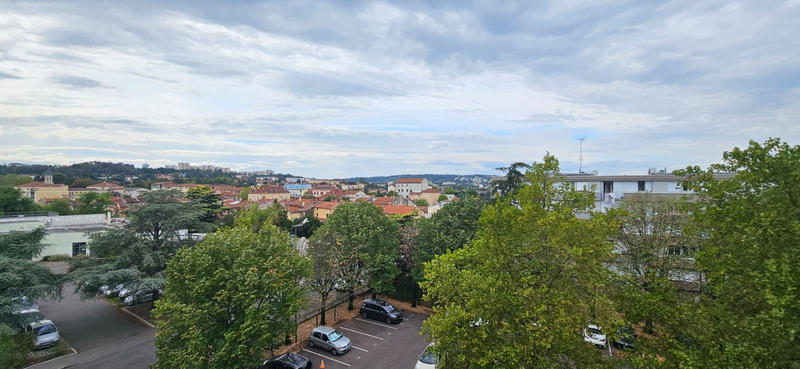 Appartement - 87 m² - 5 pièces