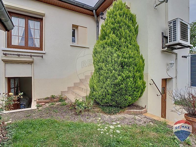 Maison - 108 m² - 5 pièces