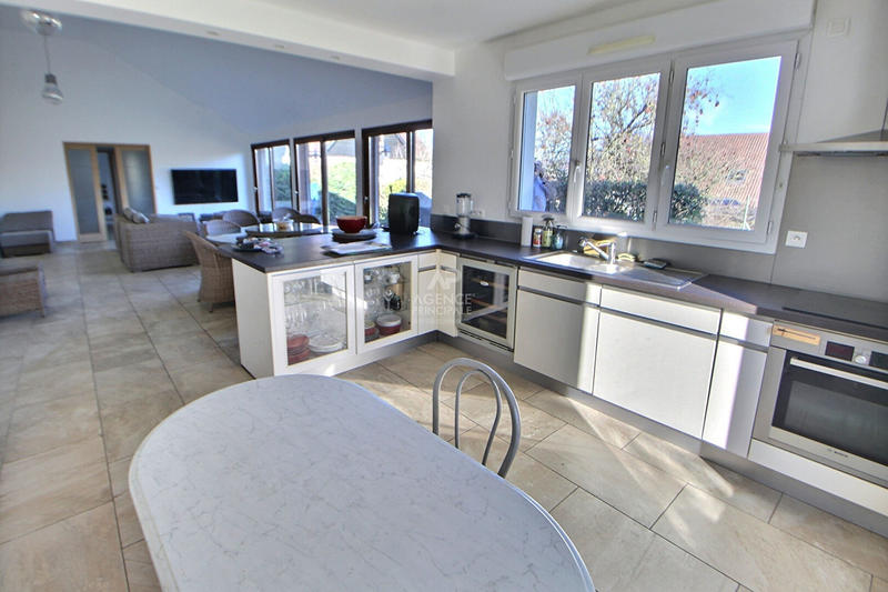 Maison - 112 m² - 5 pièces