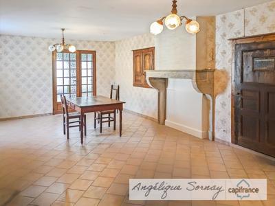 Maison de village - 191 m² - 7 pièces