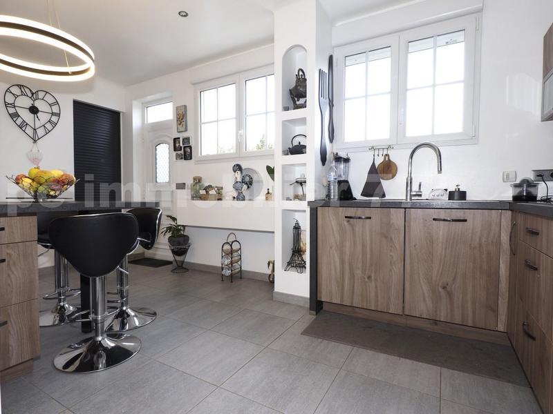 Maison - 118 m² - 6 pièces