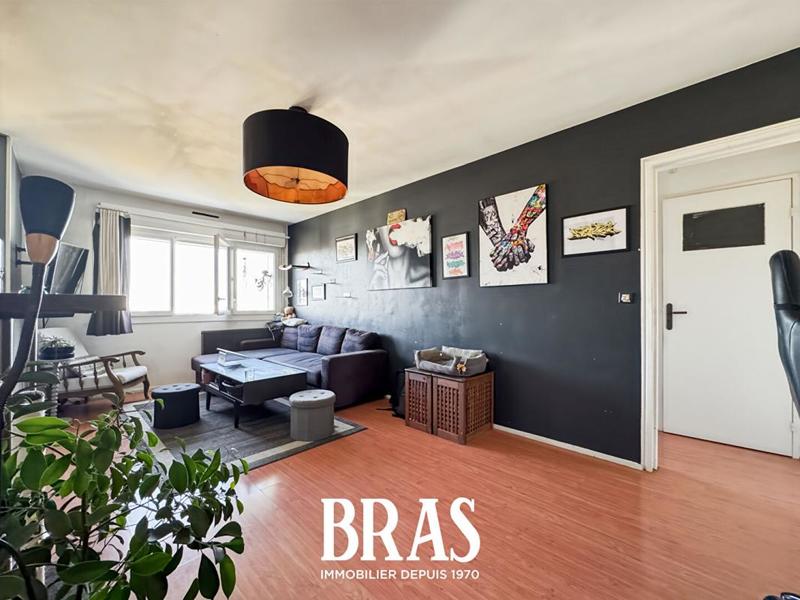 Appartement - 49 m² - 2 pièces