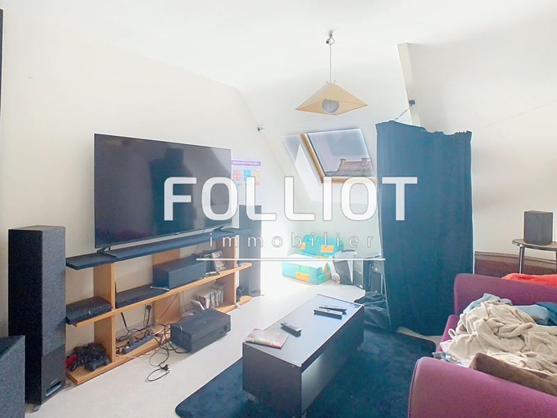 Maison - 266 m² - 12 pièces