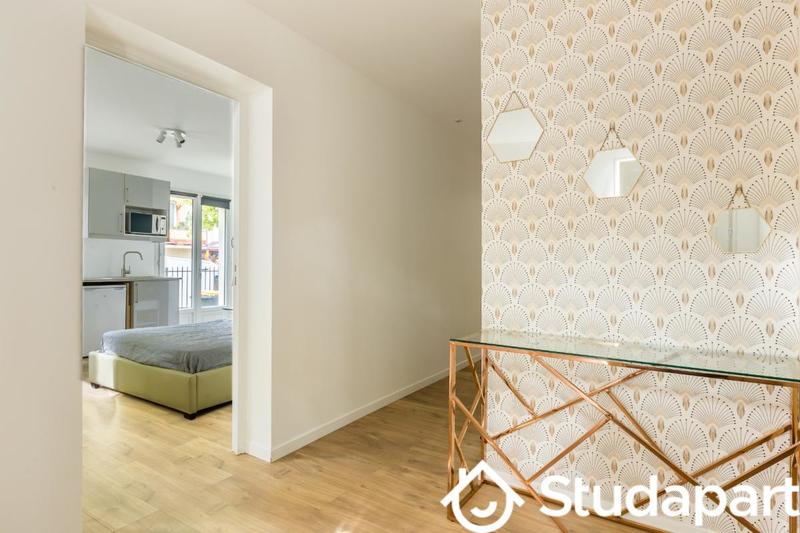 Chambre - 11 m² - 1 pièce
