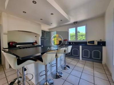 Maison - 135 m² - 4 pièces