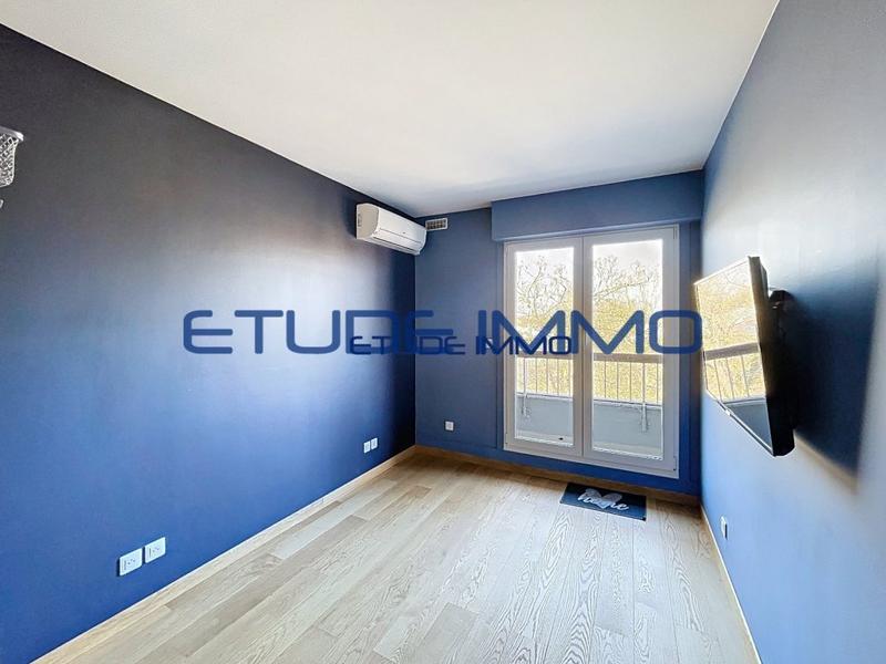 Appartement - 80 m² - 3 pièces
