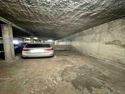 Parking - 12 m²