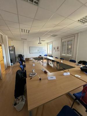 Immeuble - 2 300 m²