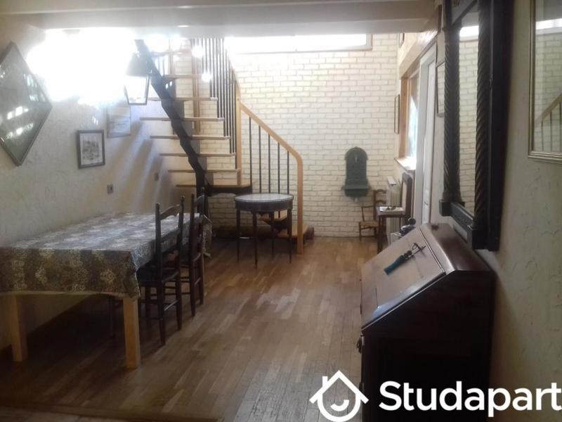 Chambre - 11 m² - 1 pièce