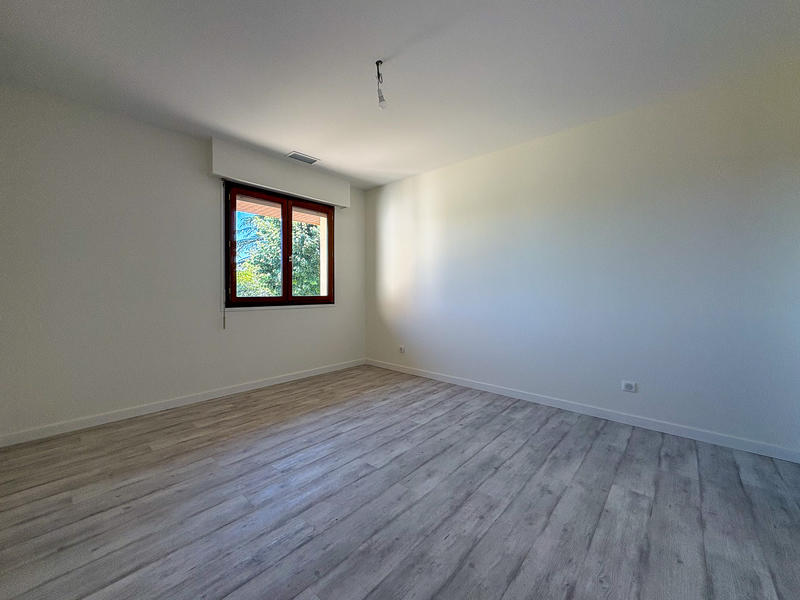 Villa - 290 m² - 10 pièces