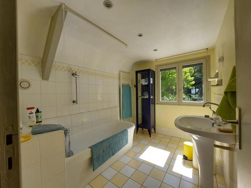 Maison - 187 m² - 7 pièces