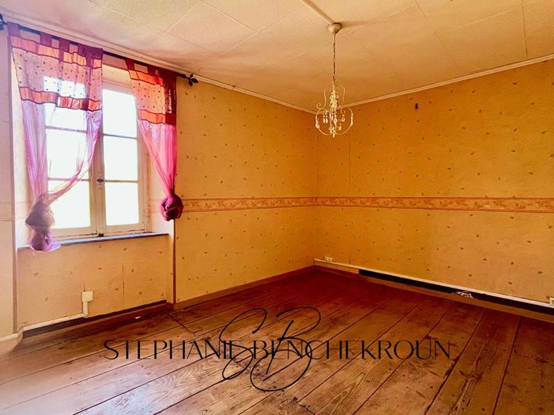 Maison - 75 m² - 6 pièces