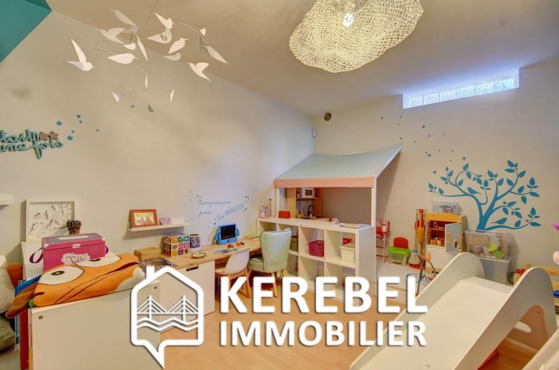 Maison - 134 m² - 7 pièces