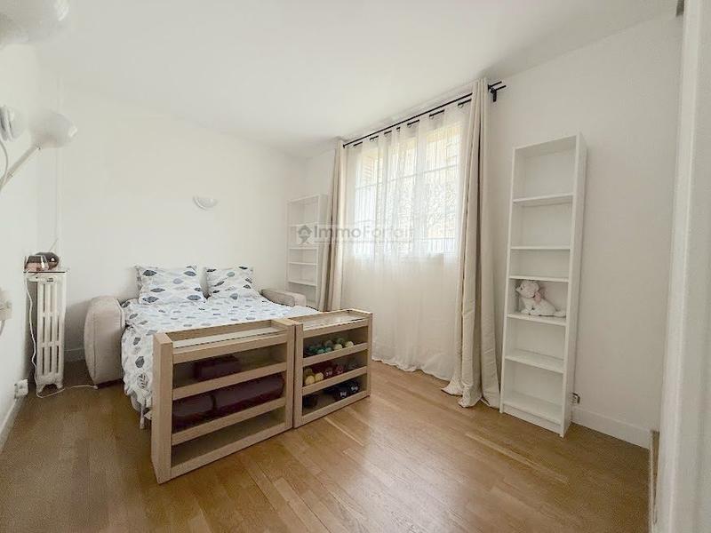 Appartement - 75 m² - 3 pièces