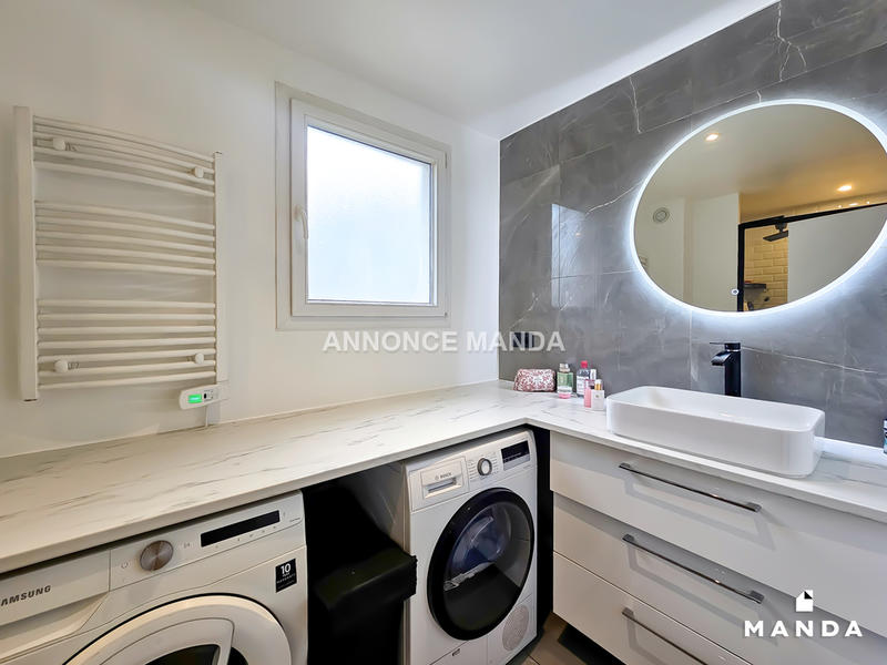 Appartement - 63 m² - 3 pièces