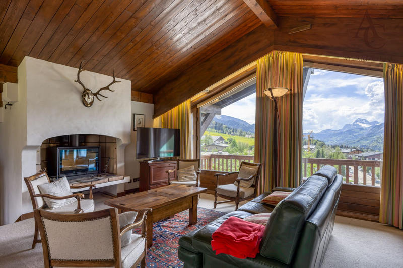 Châlet - 316 m² - 10 pièces