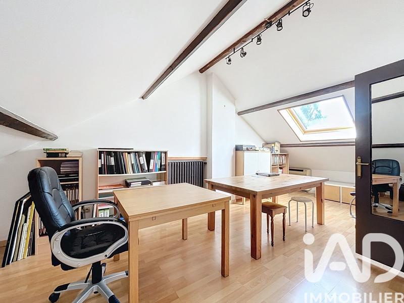 Maison - 164 m² - 9 pièces