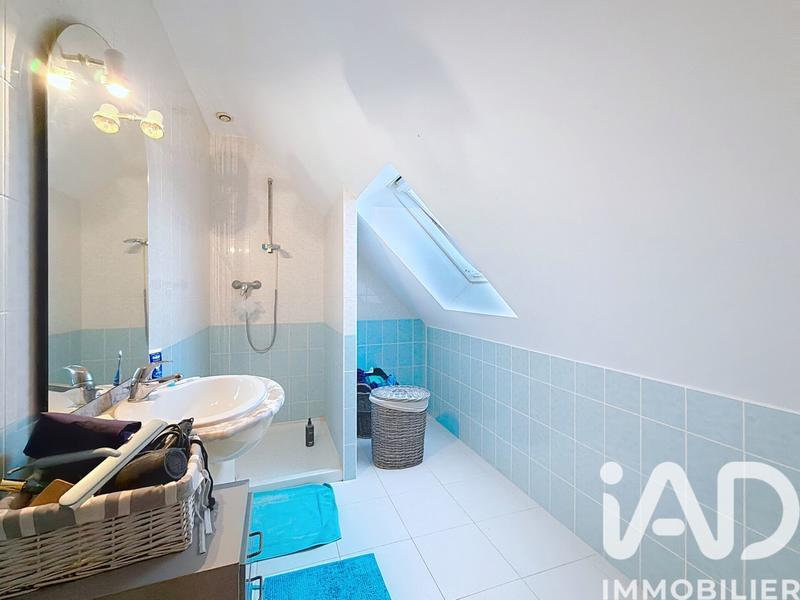 Maison - 157 m² - 8 pièces