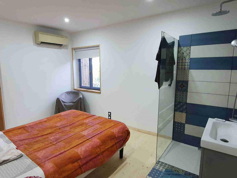 Maison - 260 m² - 9 pièces