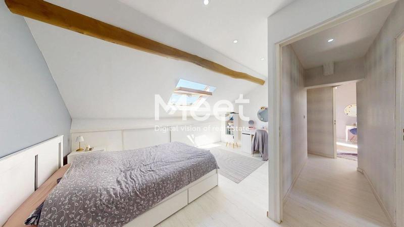 Maison - 140 m² - 4 pièces