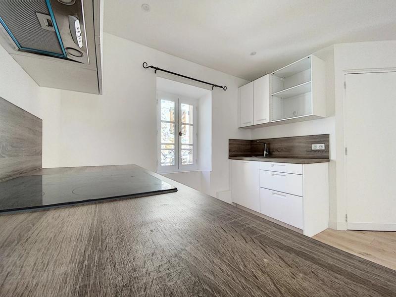 Immeuble - 155 m² - 7 pièces