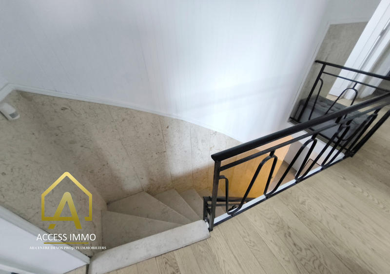 Propriété - 175 m² - 8 pièces