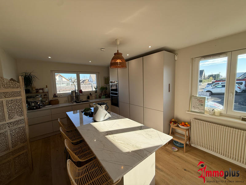 Maison - 145 m² - 6 pièces