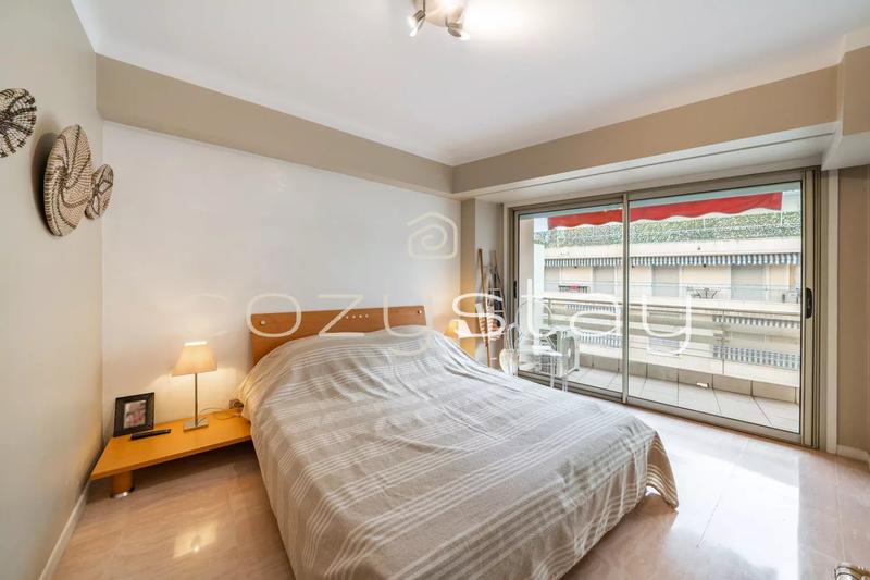 Appartement - 99 m² - 3 pièces